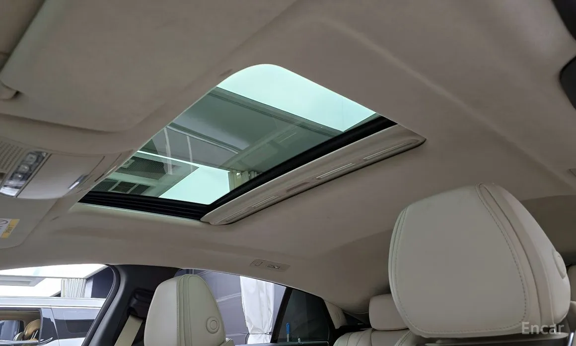 Фото 17 - Mercedes-Benz AMG GT