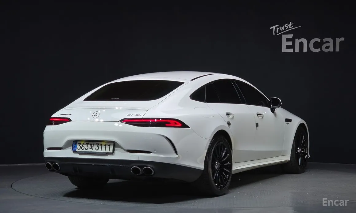 Фото 2 - Mercedes-Benz AMG GT