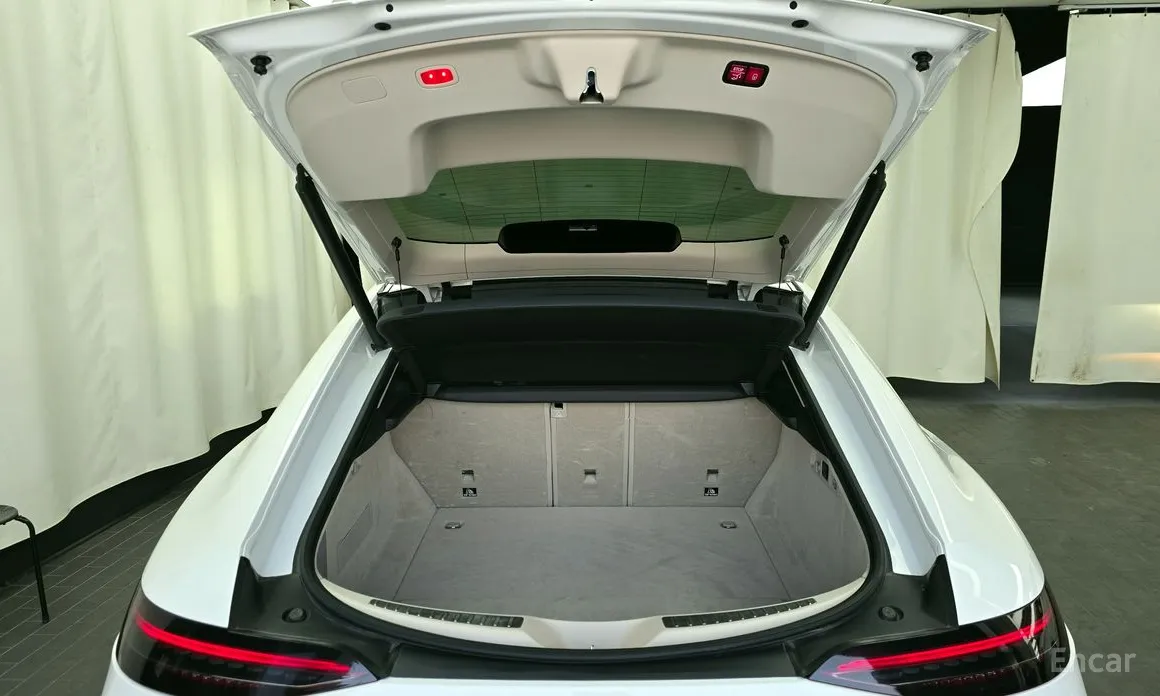 Фото 20 - Mercedes-Benz AMG GT