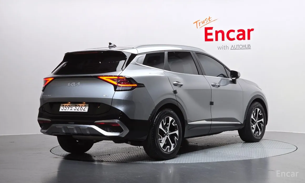 Фото 2 - Kia Sportage