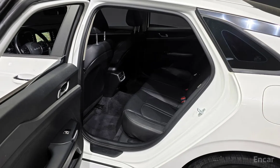 Фото 11 - Kia K5