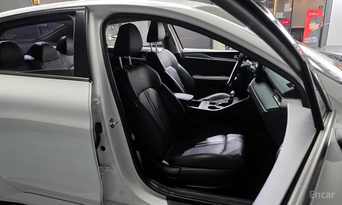 Фото 12 - Kia K5