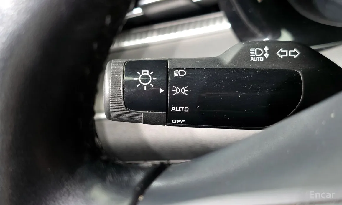 Фото 16 - Kia K5