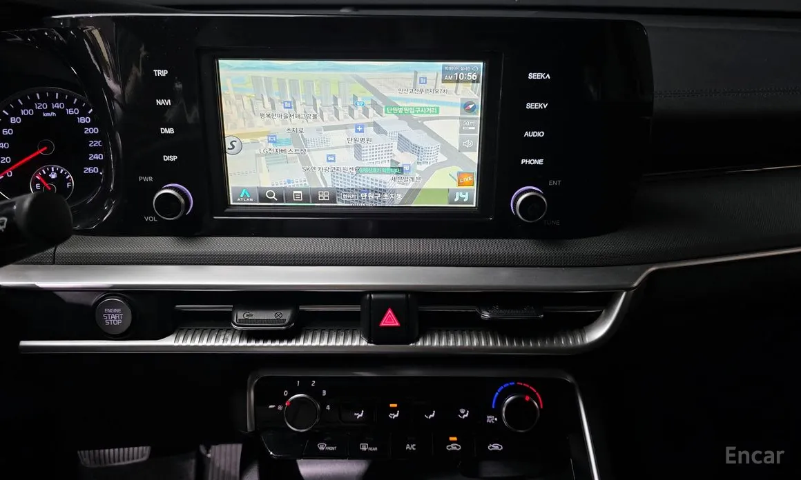 Фото 19 - Kia K5