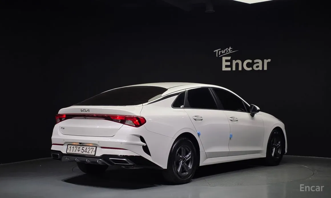 Фото 2 - Kia K5