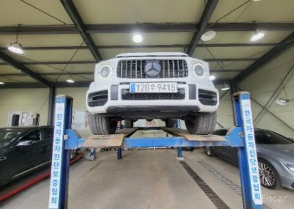 Фото 1 - Mercedes-Benz G-Class