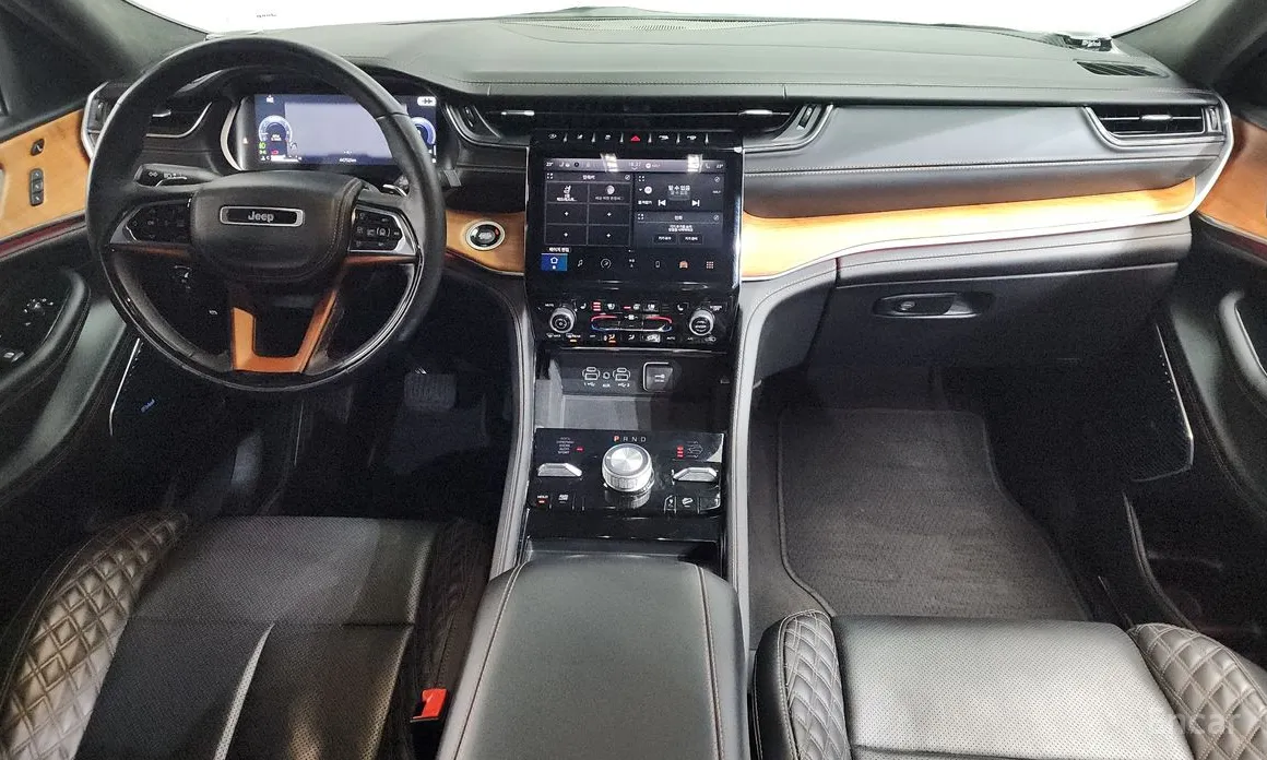 Jeep Cherokee 2021 L 3.6 Summit Reserve