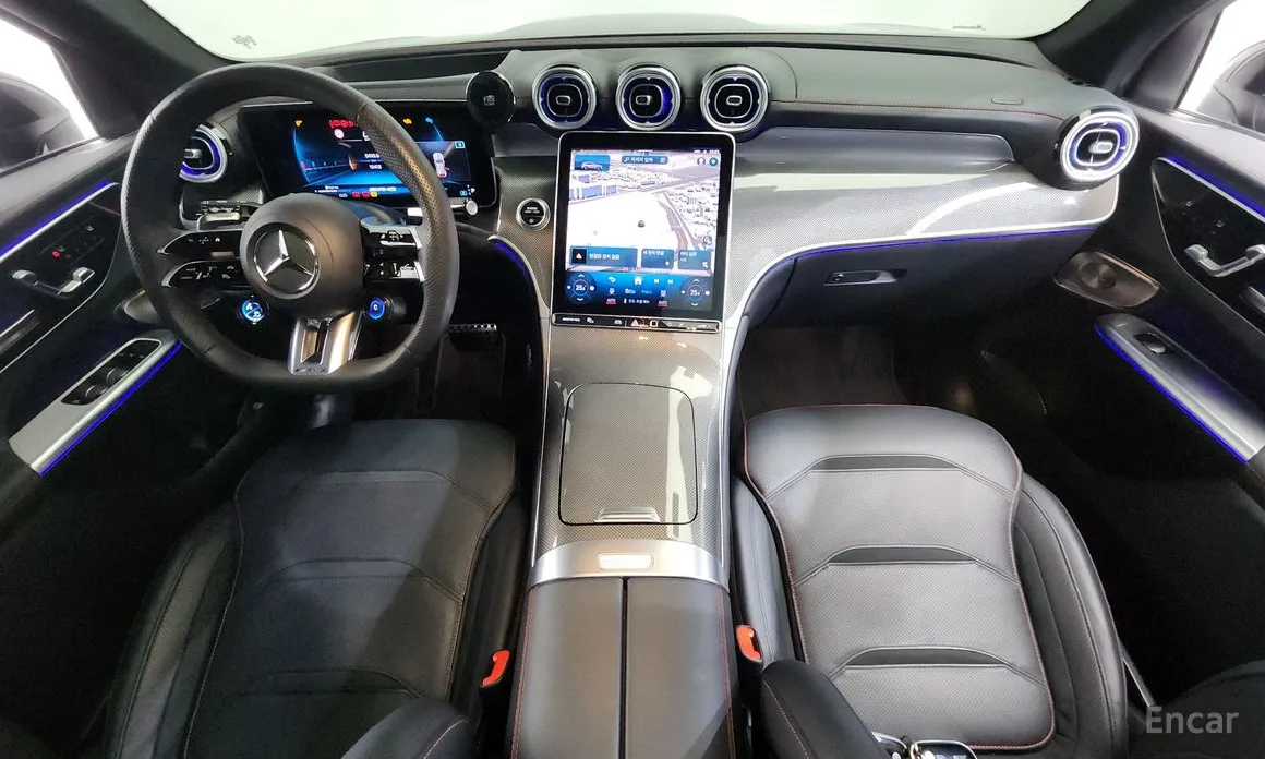 Photo 7 - Mercedes-Benz GLC-Class