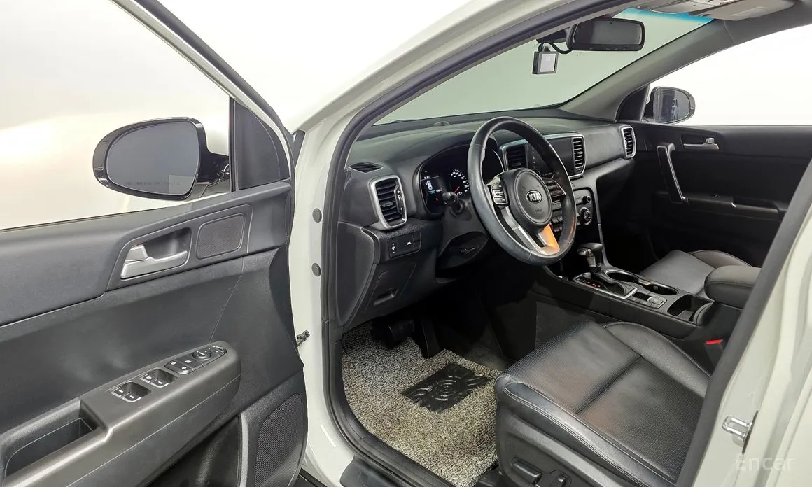 Фото 10 - Kia Sportage