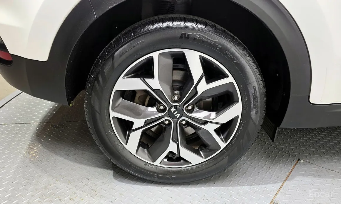 Фото 5 - Kia Sportage