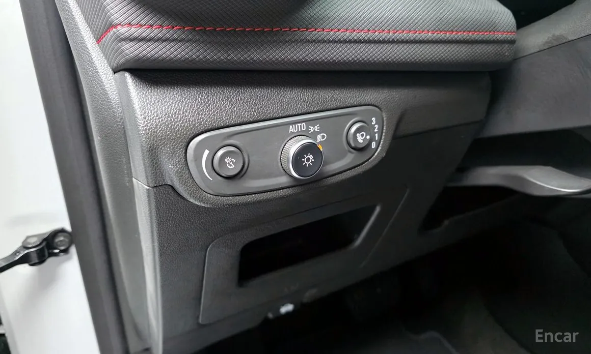 Фото 14 - Chevrolet Trailblazer