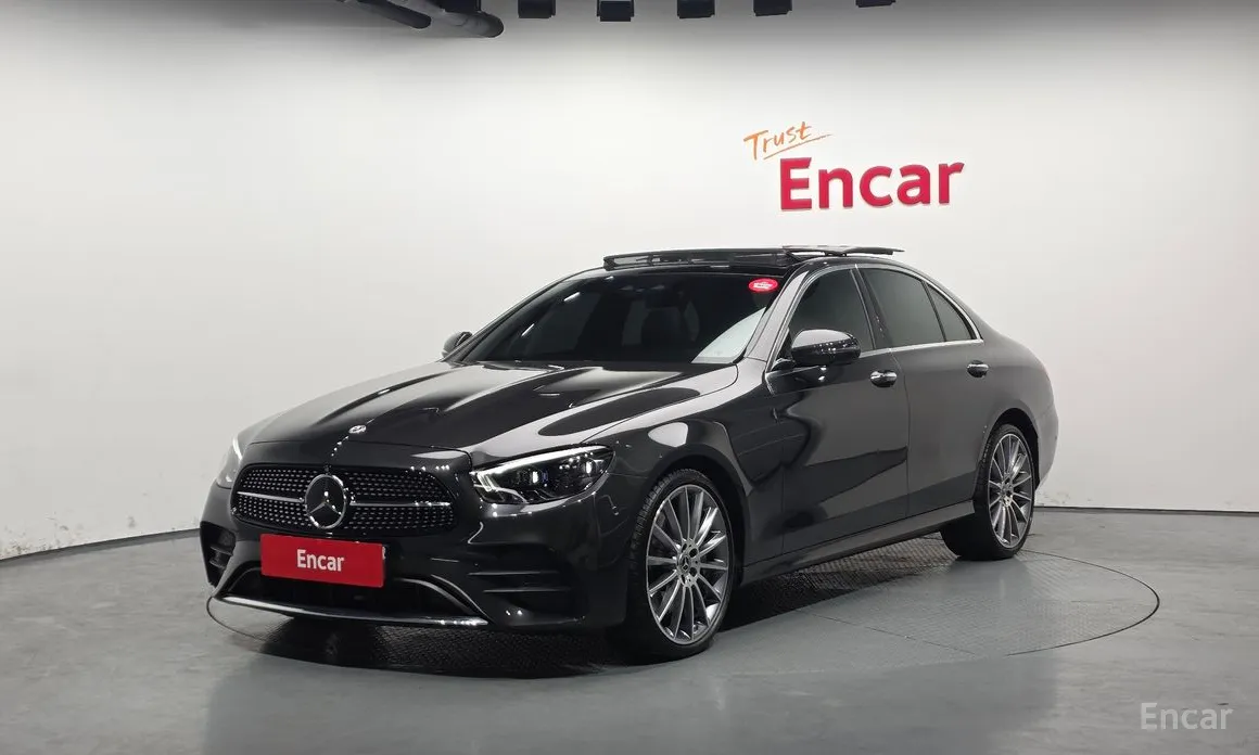 Фото 1 - Mercedes-Benz E-Class