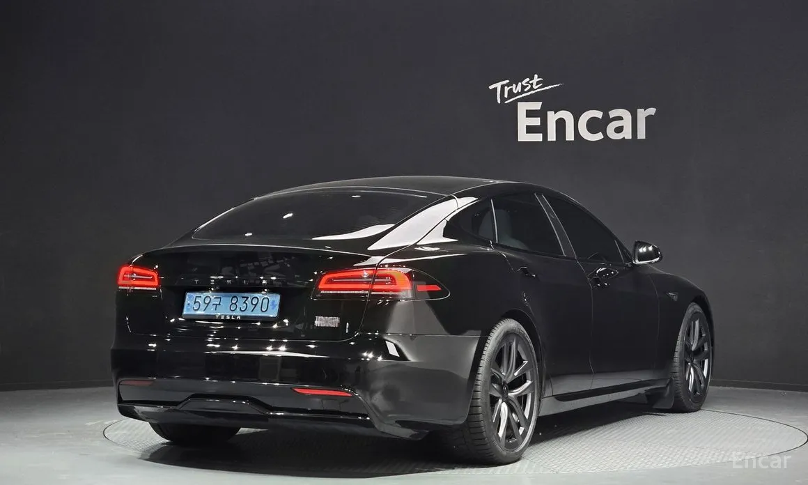 Photo 2 - Tesla Model S