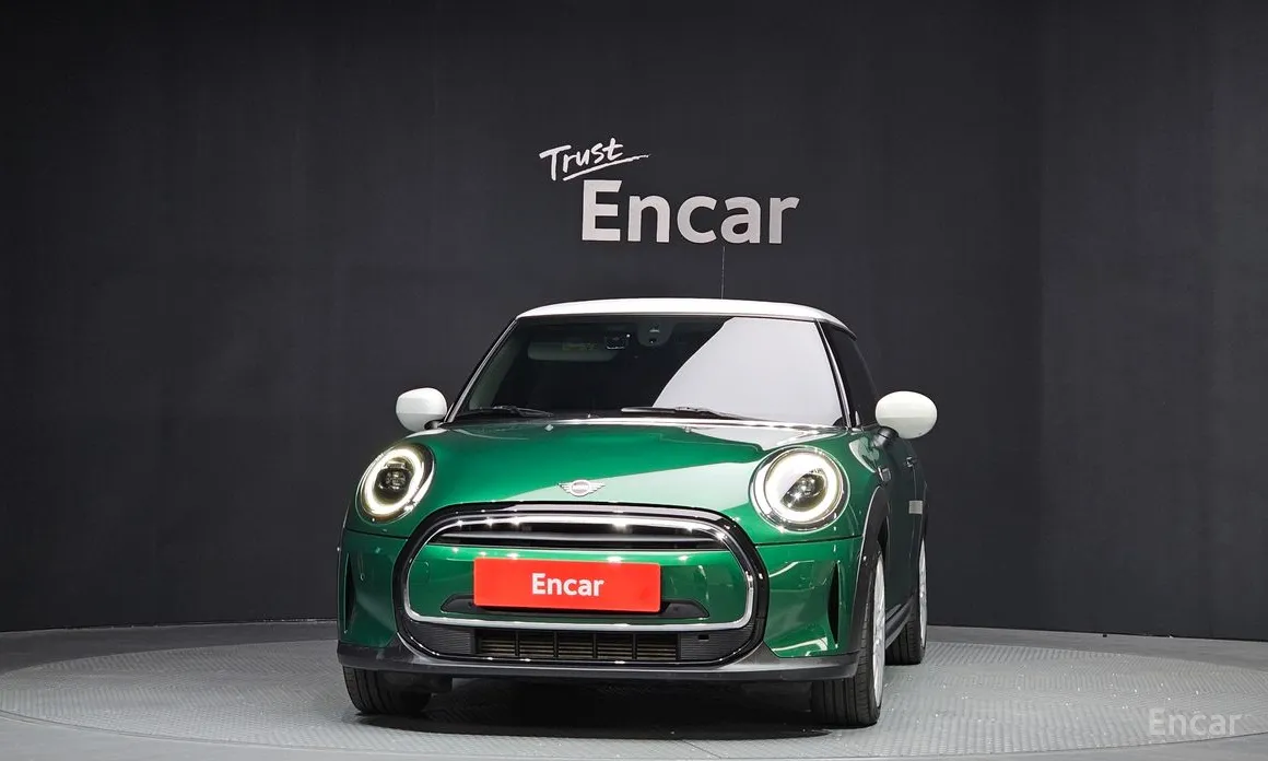 Photo 3 - Mini Cooper