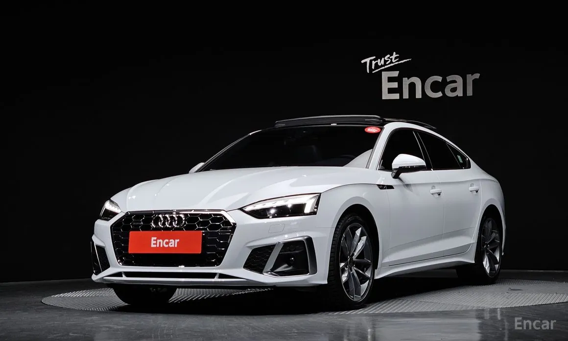 Фото 1 - Audi A5