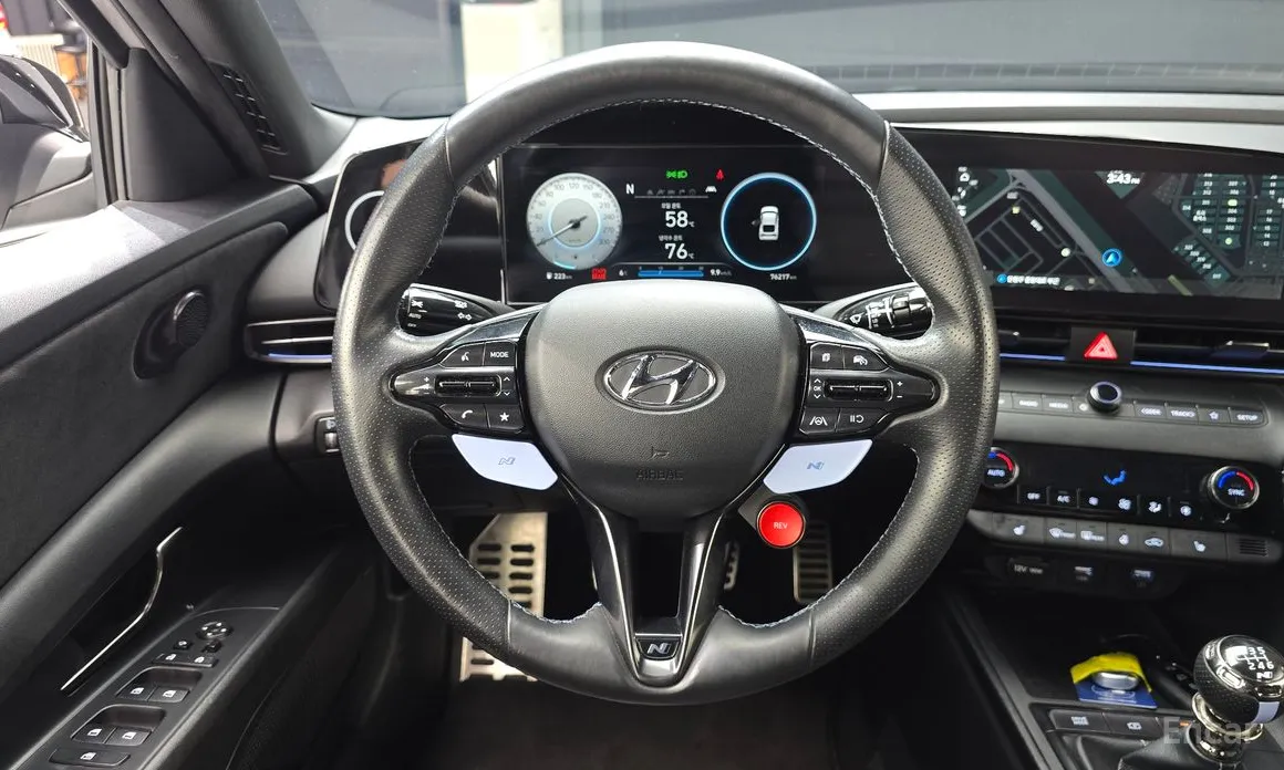 Фото 13 - Hyundai Avante