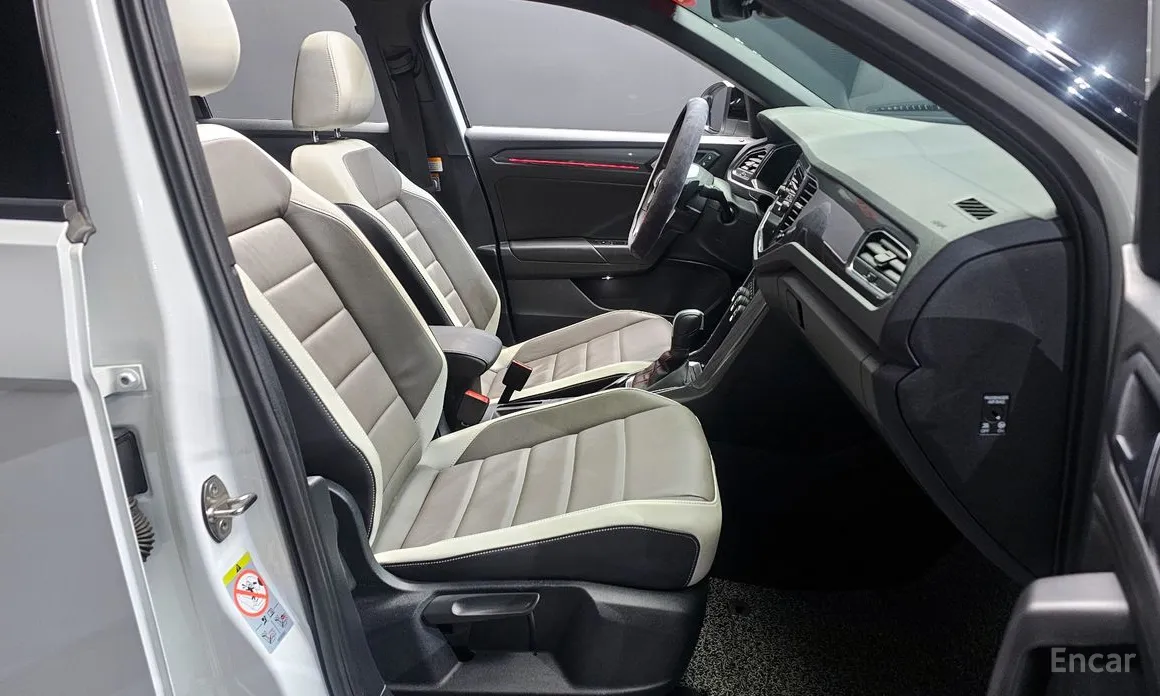 Фото 11 - Volkswagen T-Roc