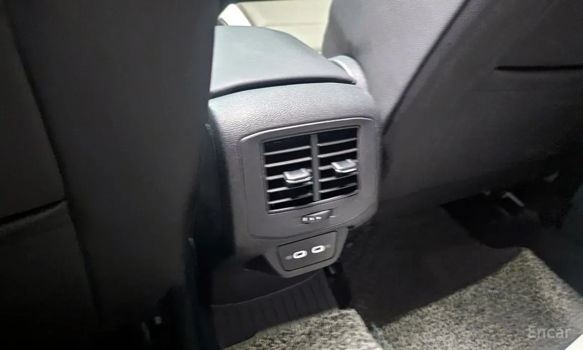 Фото 19 - Volkswagen T-Roc