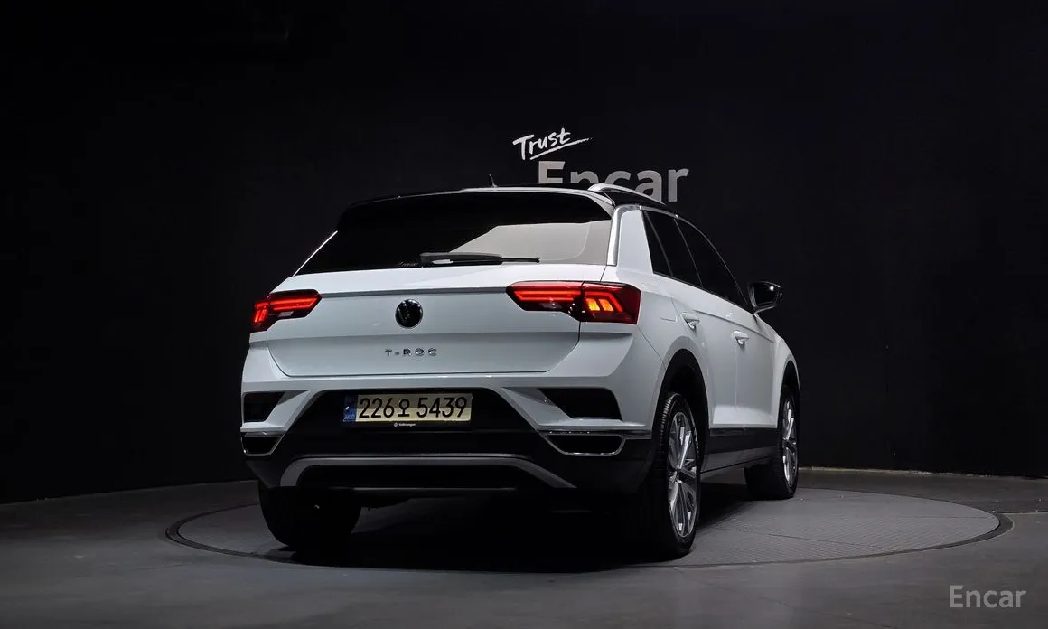 Фото 4 - Volkswagen T-Roc