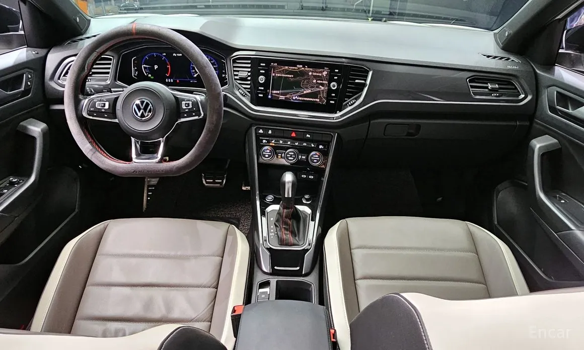 Фото 7 - Volkswagen T-Roc