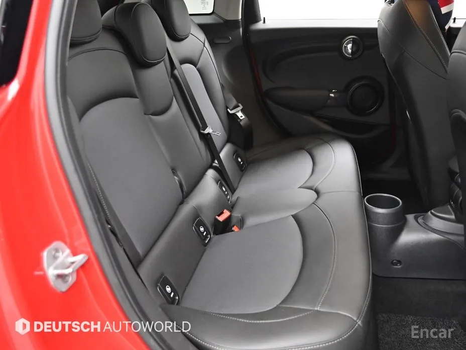 Фото 12 - Mini Cooper