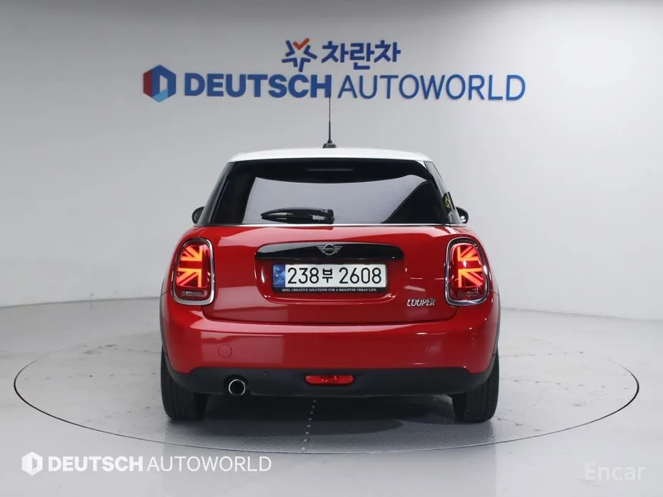 Фото 4 - Mini Cooper