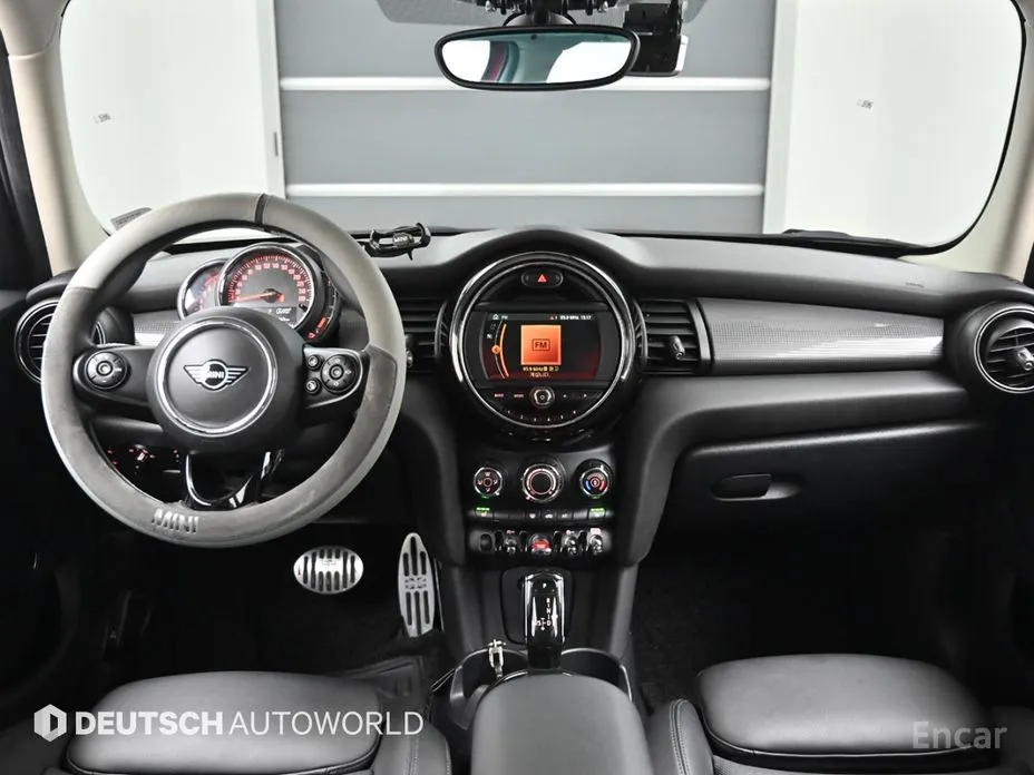 Фото 7 - Mini Cooper