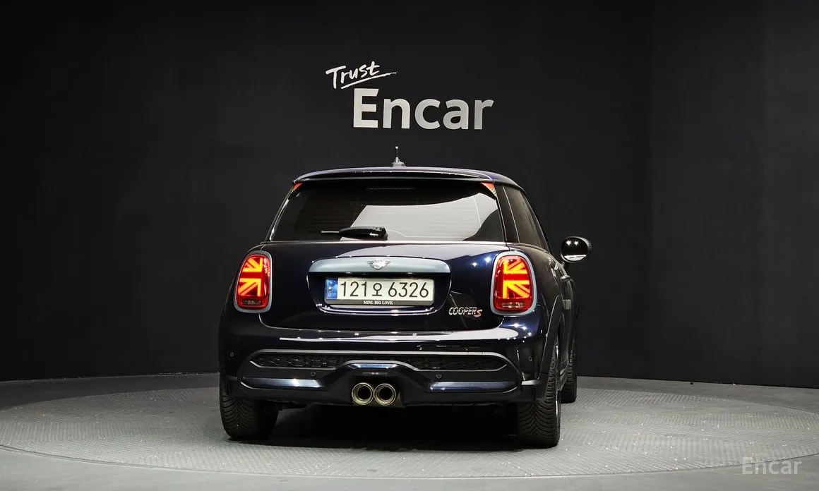 Фото 4 - Mini Cooper