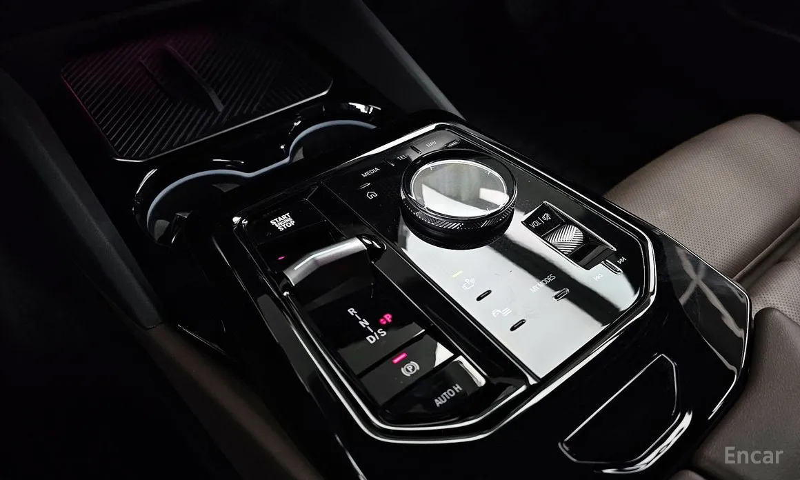 Фото 9 - BMW 5 Series