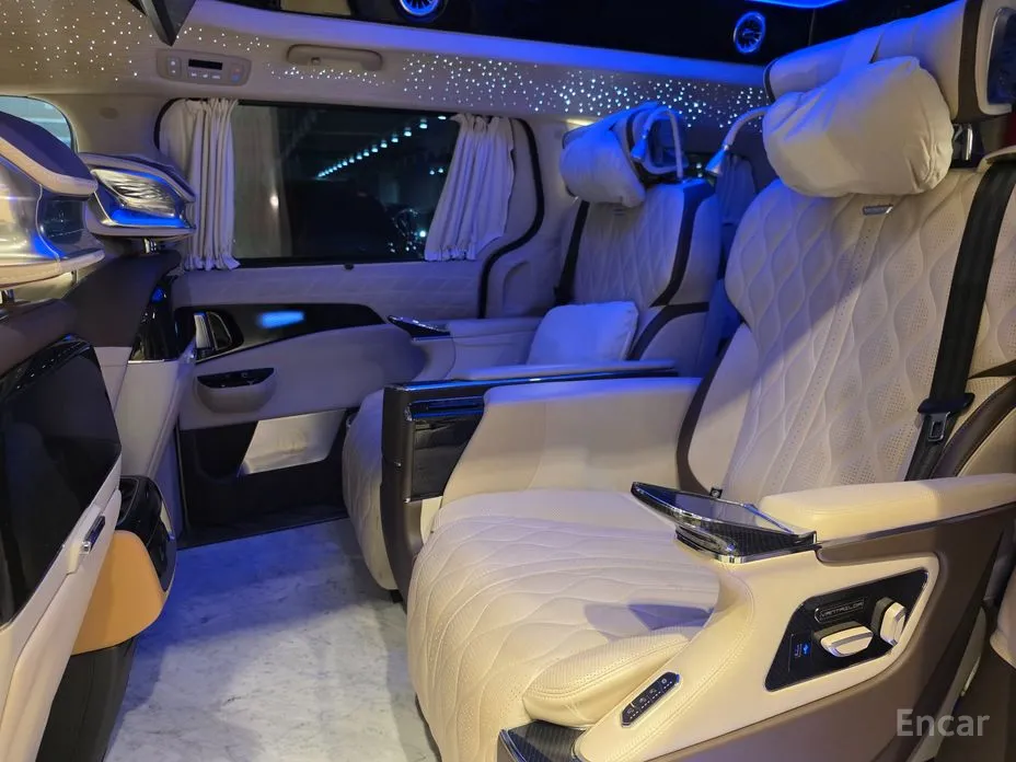 Фото 14 - Kia Carnival