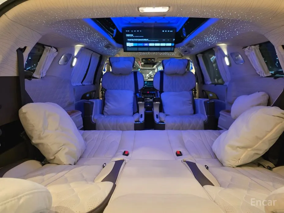 Фото 17 - Kia Carnival