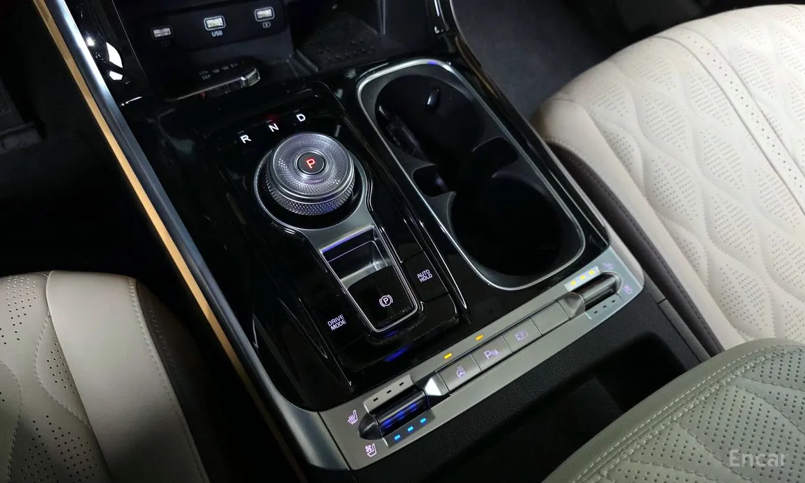 Фото 9 - Kia Carnival