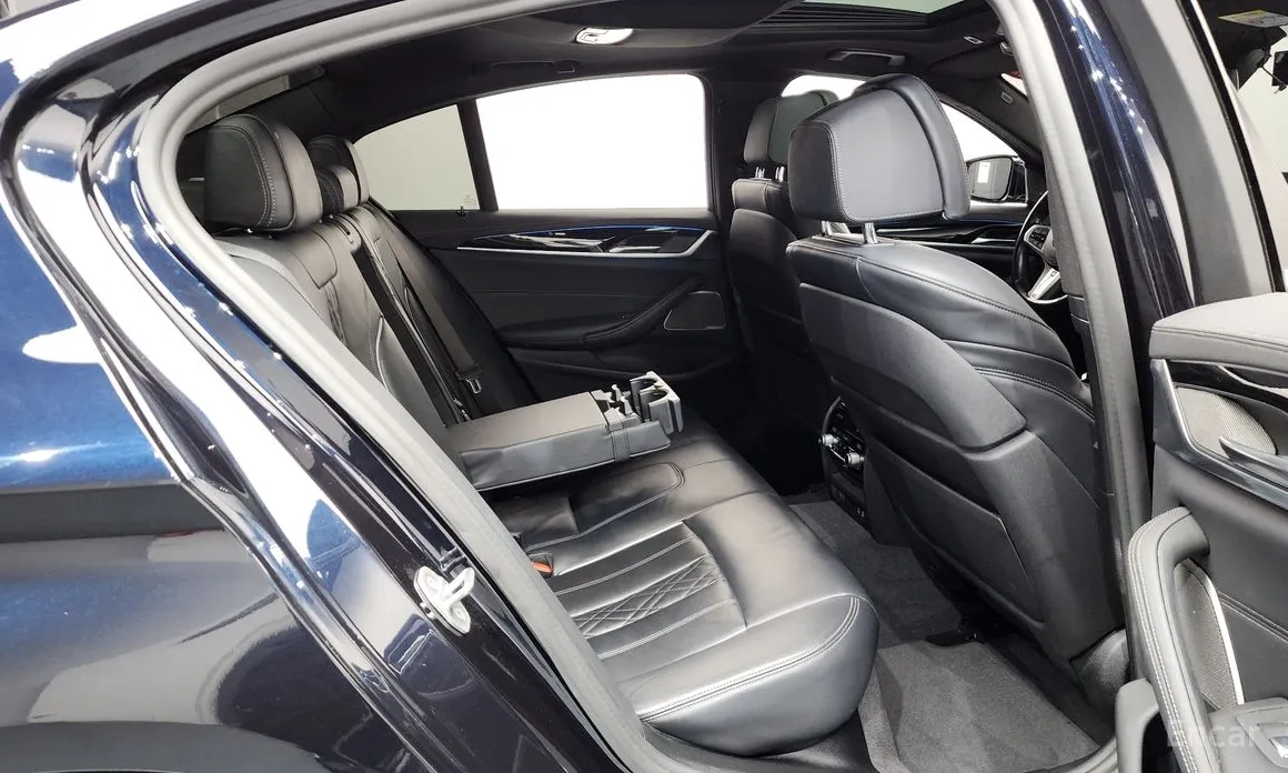 Фото 12 - BMW 5 Series