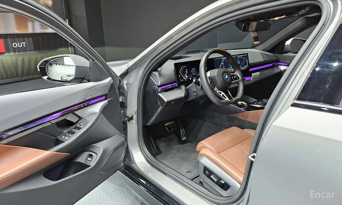 Фото 11 - BMW 5 Series