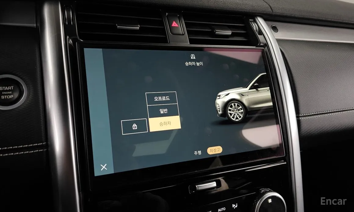 Фото 17 - Land Rover Discovery