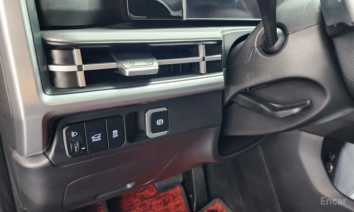 Фото 14 - Hyundai Santa Fe