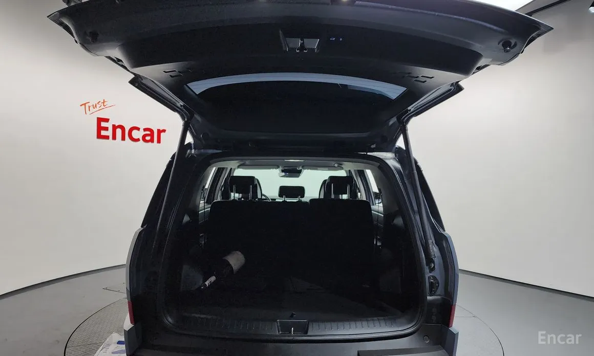 Фото 20 - Hyundai Santa Fe