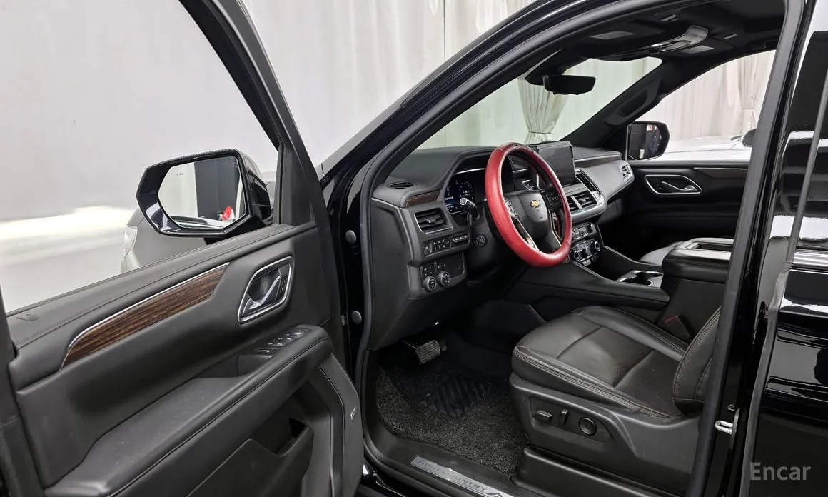 Фото 10 - Chevrolet Tahoe