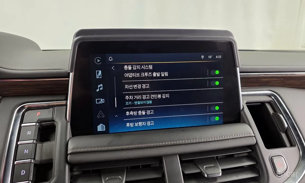 Фото 16 - Chevrolet Tahoe