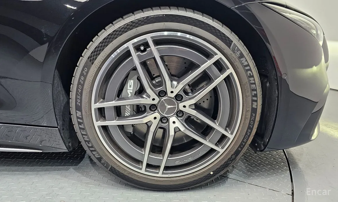 Mercedes-Benz SL-Class 2023 AMG SL43