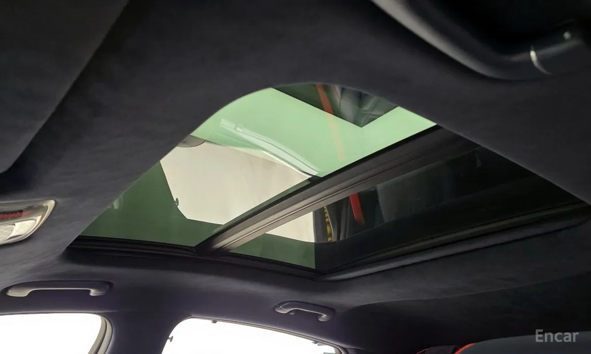 Фото 19 - Genesis GV80