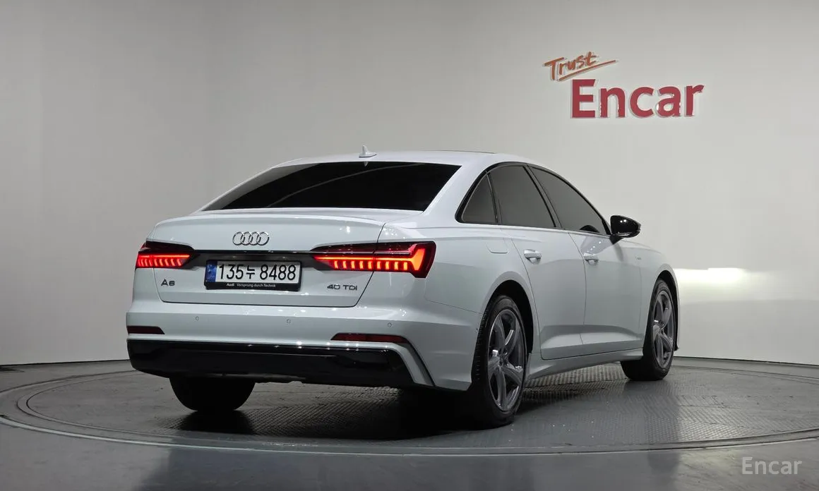 Фото 2 - Audi A6