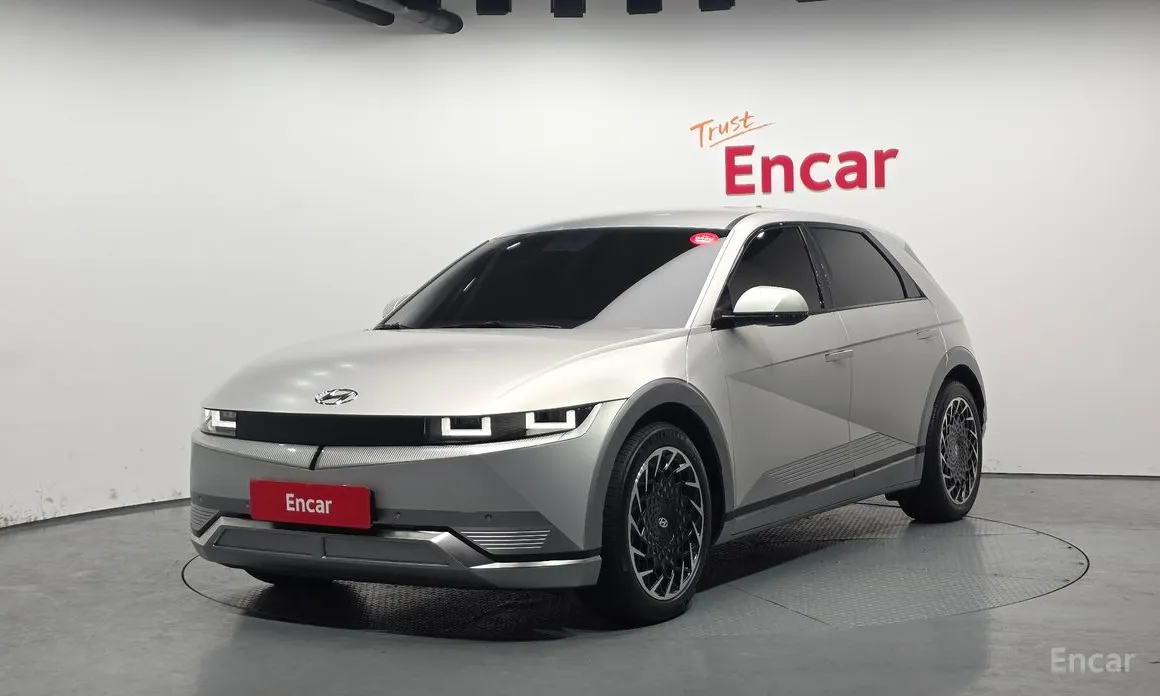 Фото 1 - Hyundai Ioniq 5