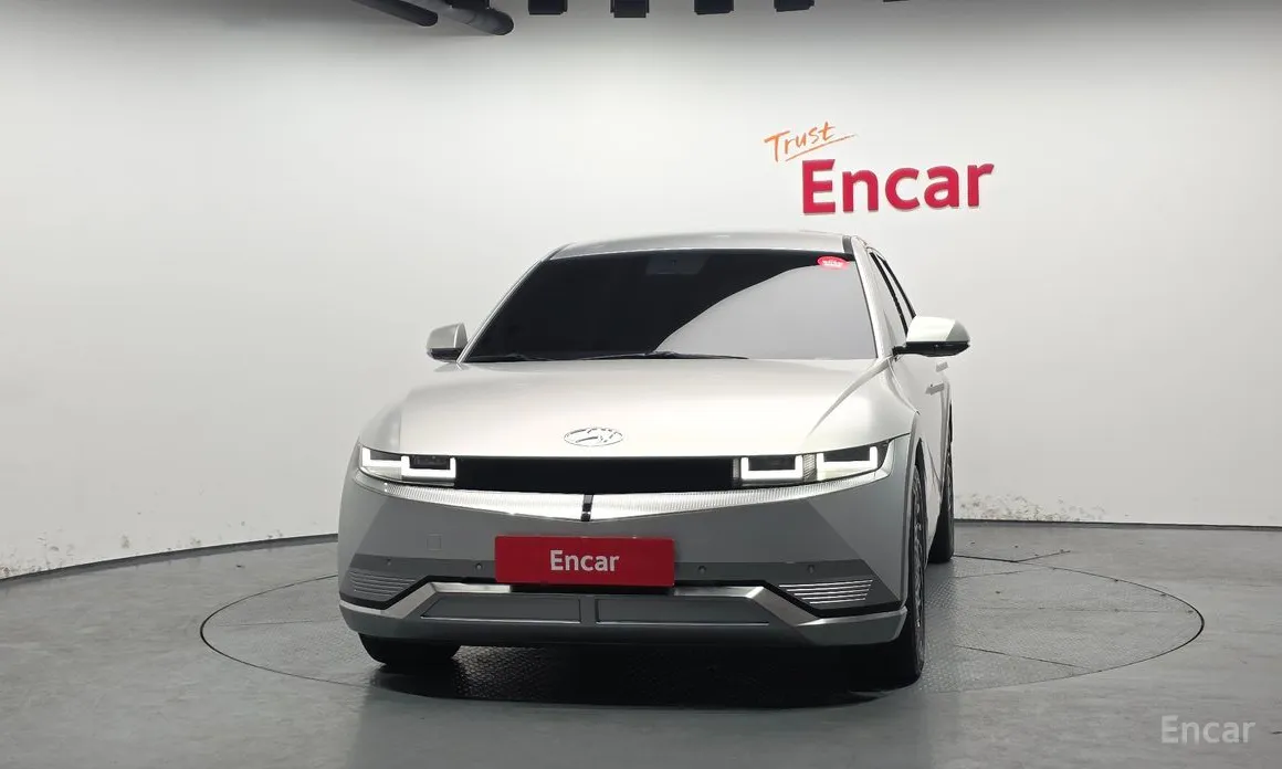 Фото 3 - Hyundai Ioniq 5