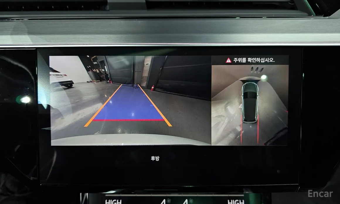 Фото 15 - Audi e-tron