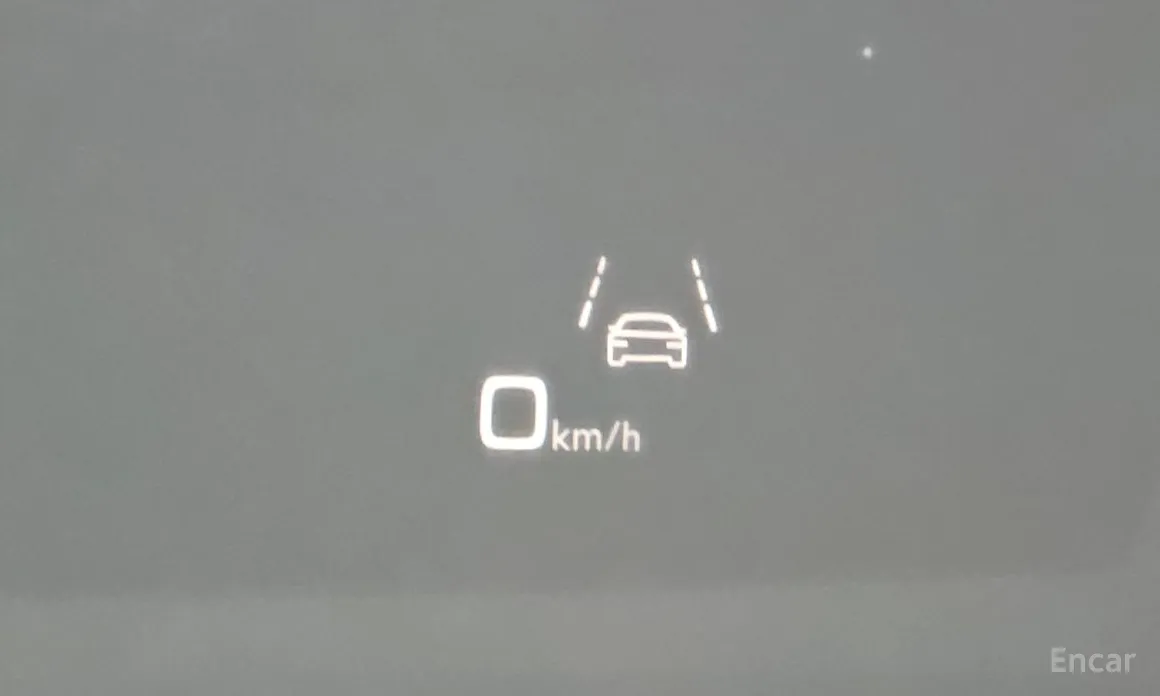 Фото 17 - Audi e-tron