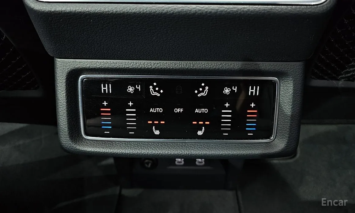 Фото 19 - Audi e-tron