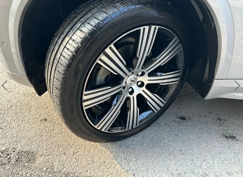 Photo 19 - Volvo XC90