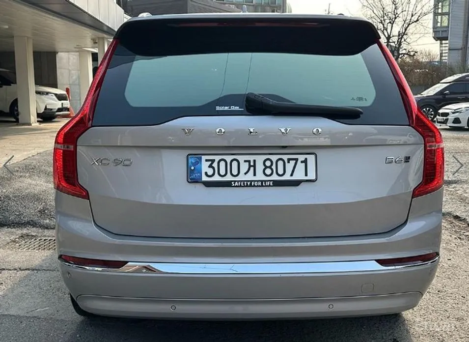 Photo 4 - Volvo XC90