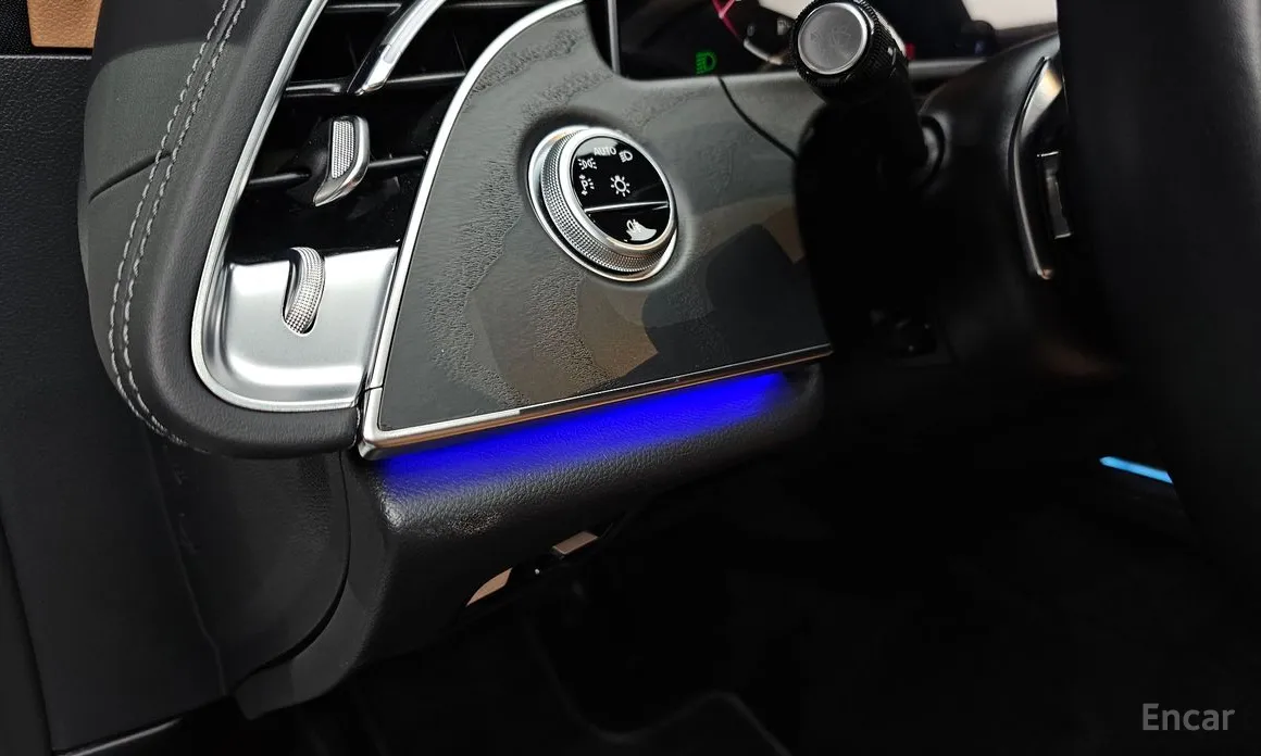 Фото 16 - Mercedes-Benz E-Class